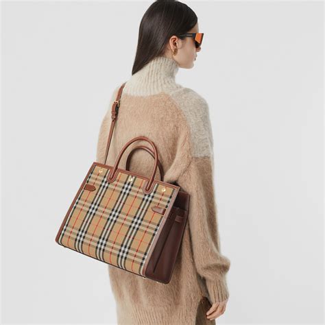 burberry day bag|Burberry handbags official site.